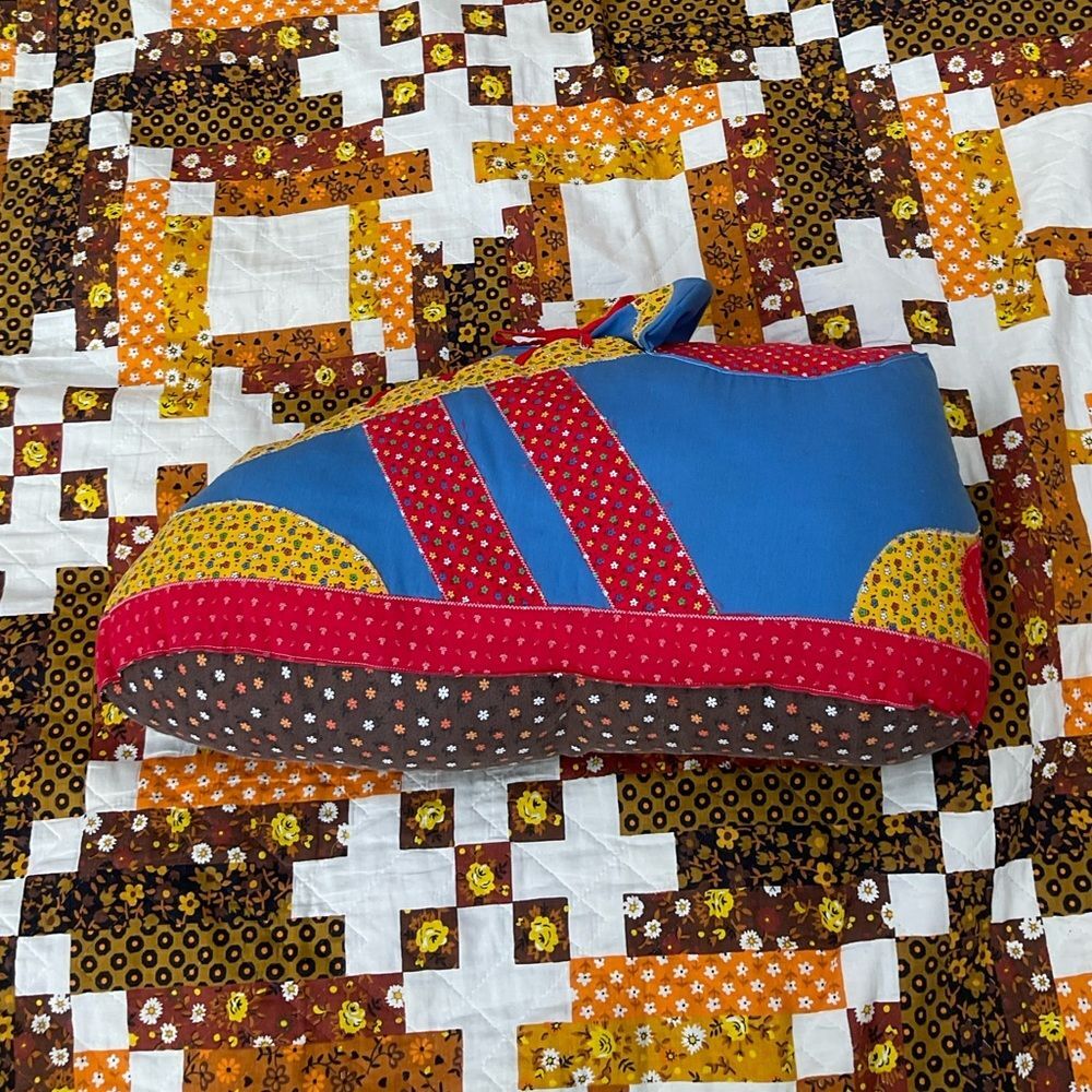 Vintage 70s Kids Decor Large 21” Tennis Shoe Sneaker Plush Pillow - Picture 2 of 10